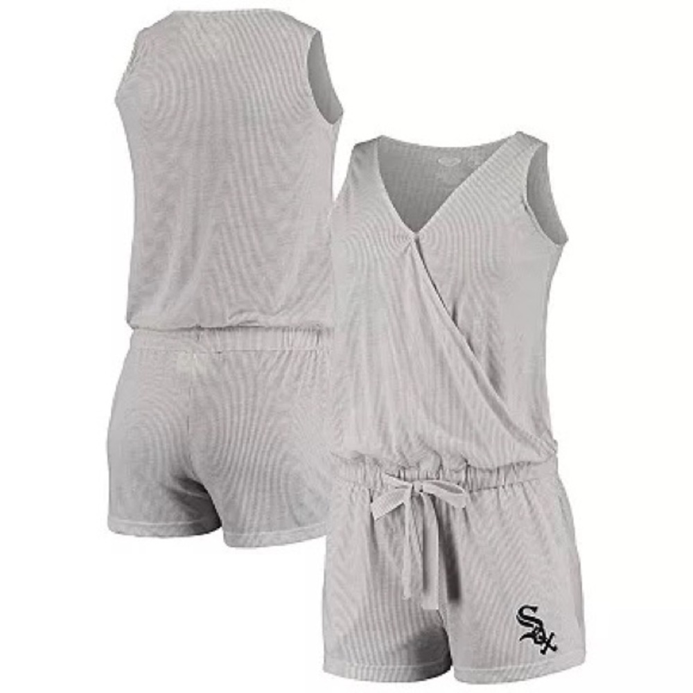 {Chicago White Sox} Women’s Romper - Medium